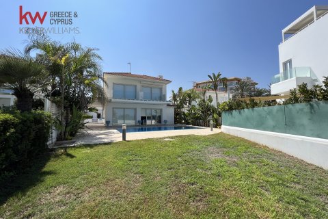 4 bedrooms Villa in Pernera, Ammochostos,  No. 40266 8