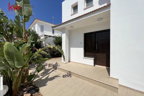 4 bedrooms Villa in Pernera, Ammochostos,  No. 40266 13