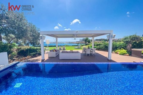 4 bedrooms Villa in Paralimni, Ammochostos,  No. 40267 5