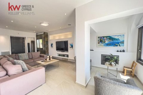 4 bedrooms Villa in Paralimni, Ammochostos,  No. 40267 16