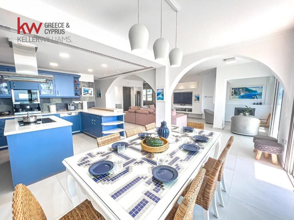 4 chambres Villa à Paralimni, Ammochostos, Chypre No. 40267