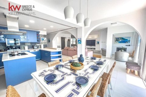 4 bedrooms Villa in Paralimni, Ammochostos,  No. 40267 12