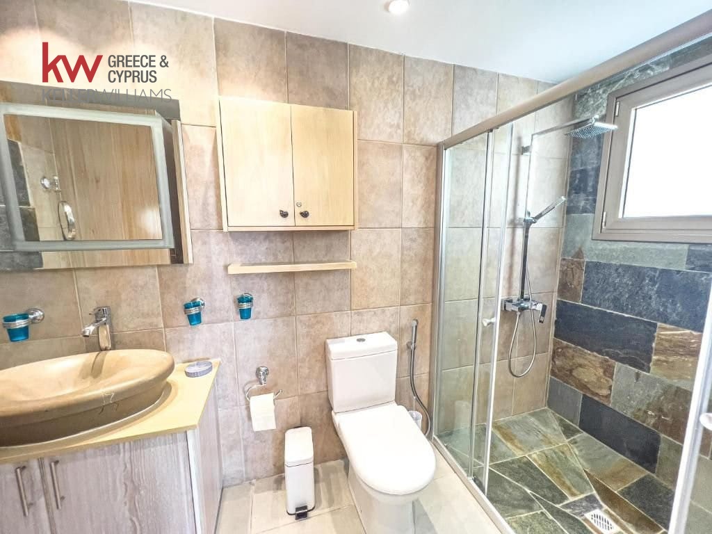 4 chambres Villa à Paralimni, Ammochostos, Chypre No. 40267