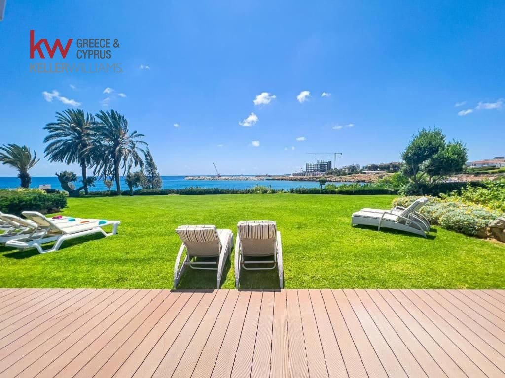 4 chambres Villa à Paralimni, Ammochostos, Chypre No. 40267