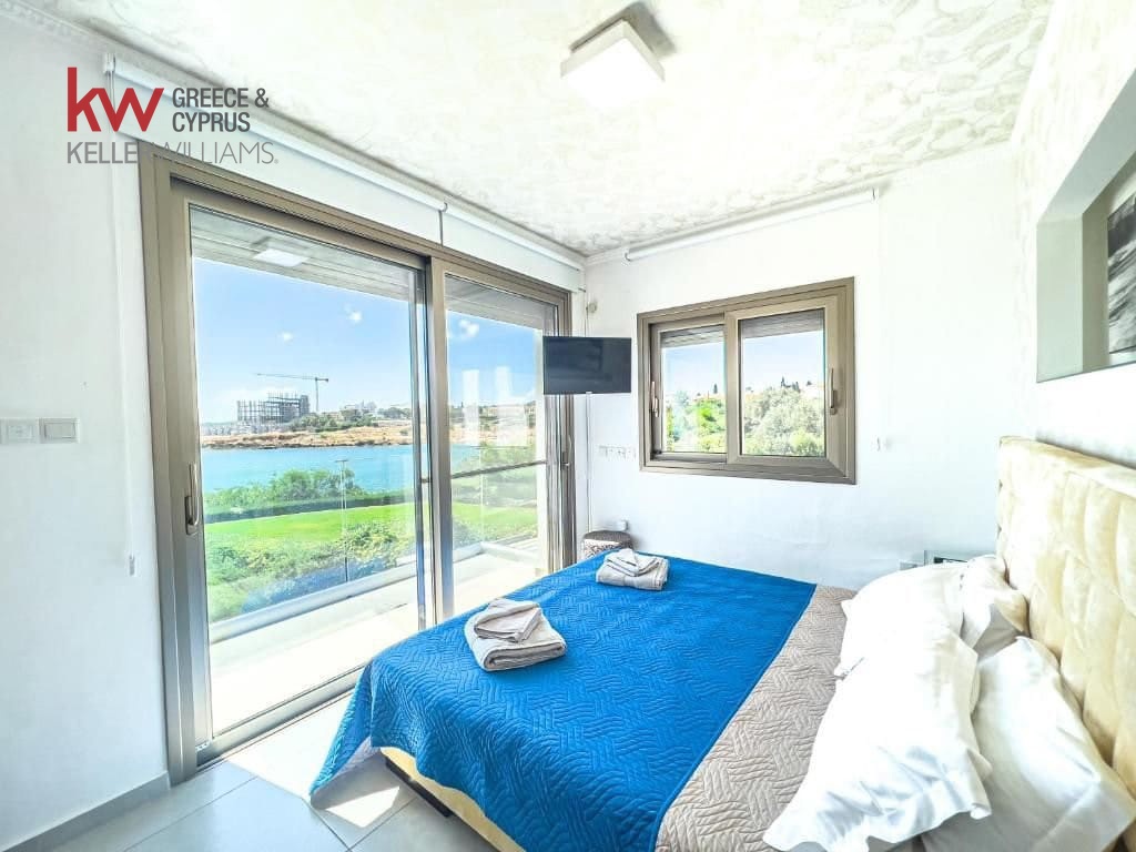 4 chambres Villa à Paralimni, Ammochostos, Chypre No. 40267