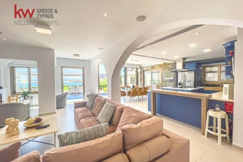 4 bedrooms Villa in Paralimni, Ammochostos,  No. 40267 18