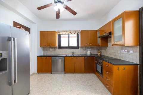 4 bedrooms Villa in Maroni, Larnaka,  No. 37872 17