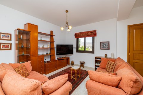 4 bedrooms Villa in Maroni, Larnaka,  No. 37872 13