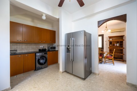 4 bedrooms Villa in Maroni, Larnaka,  No. 37872 16