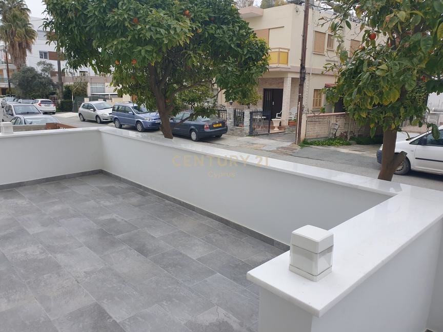 550m2 Building in Strovolos, Nicosia, Cyprus No. 53751