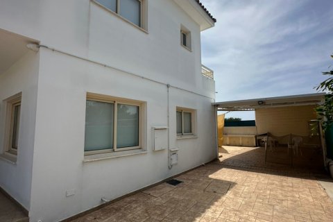 4 bedrooms Villa in Paralimni, Ammochostos, No. 40452 17