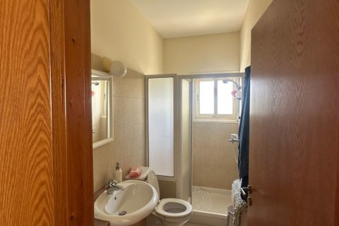 4 bedrooms Villa in Paralimni, Ammochostos, No. 40452 15