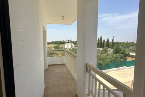 4 bedrooms Villa in Paralimni, Ammochostos, No. 40452 16