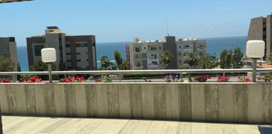 3 bedrooms Apartment in Agios Tychonas, Limassol,  No. 40458