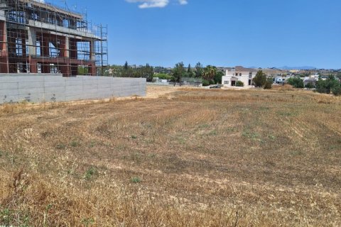2862m2 Land in Pera Chorio, Nicosia,  No. 40455