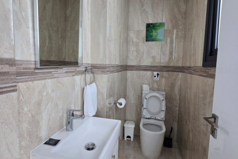 Вилла с 3 спальнями в Пернера, Аммохостос, Кипр № 37420 11