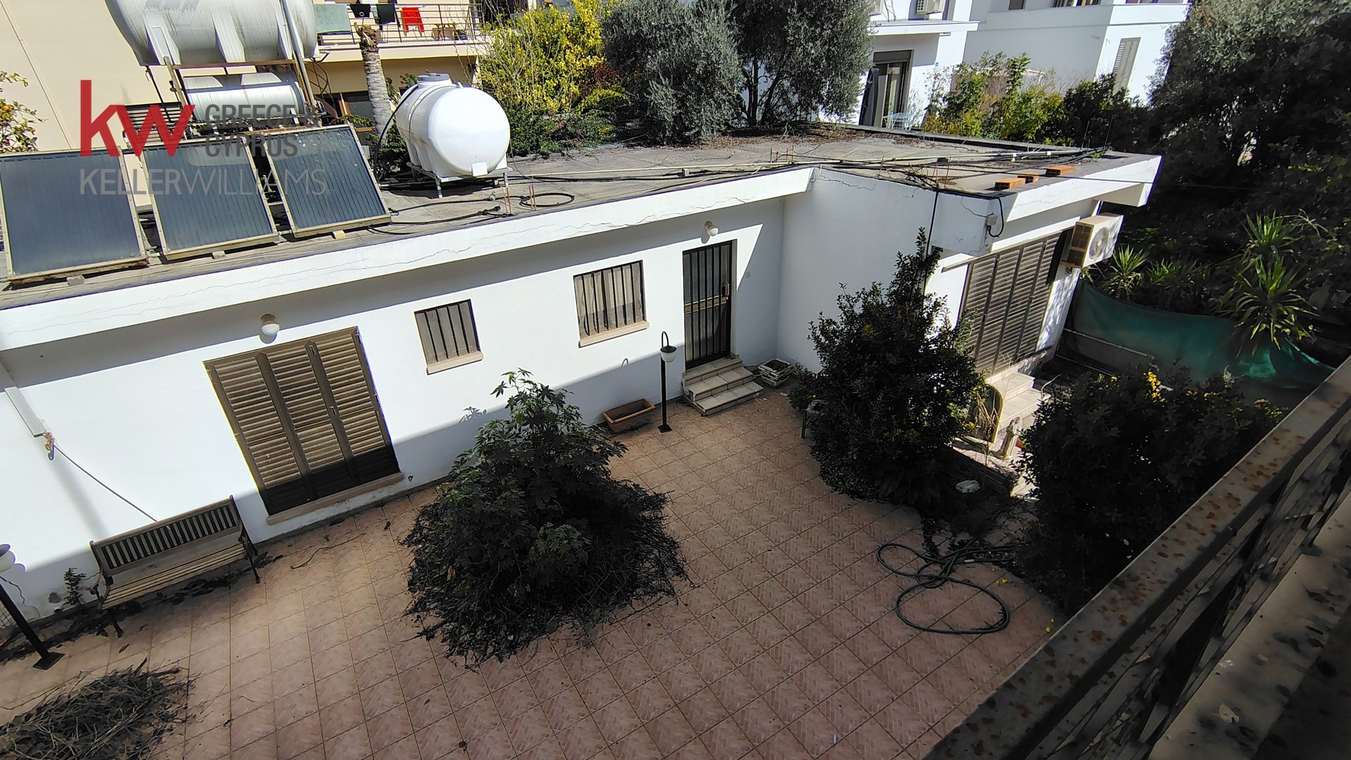 6 bedrooms Townhouse in Aglandjia, Nicosia, Cyprus No. 51051