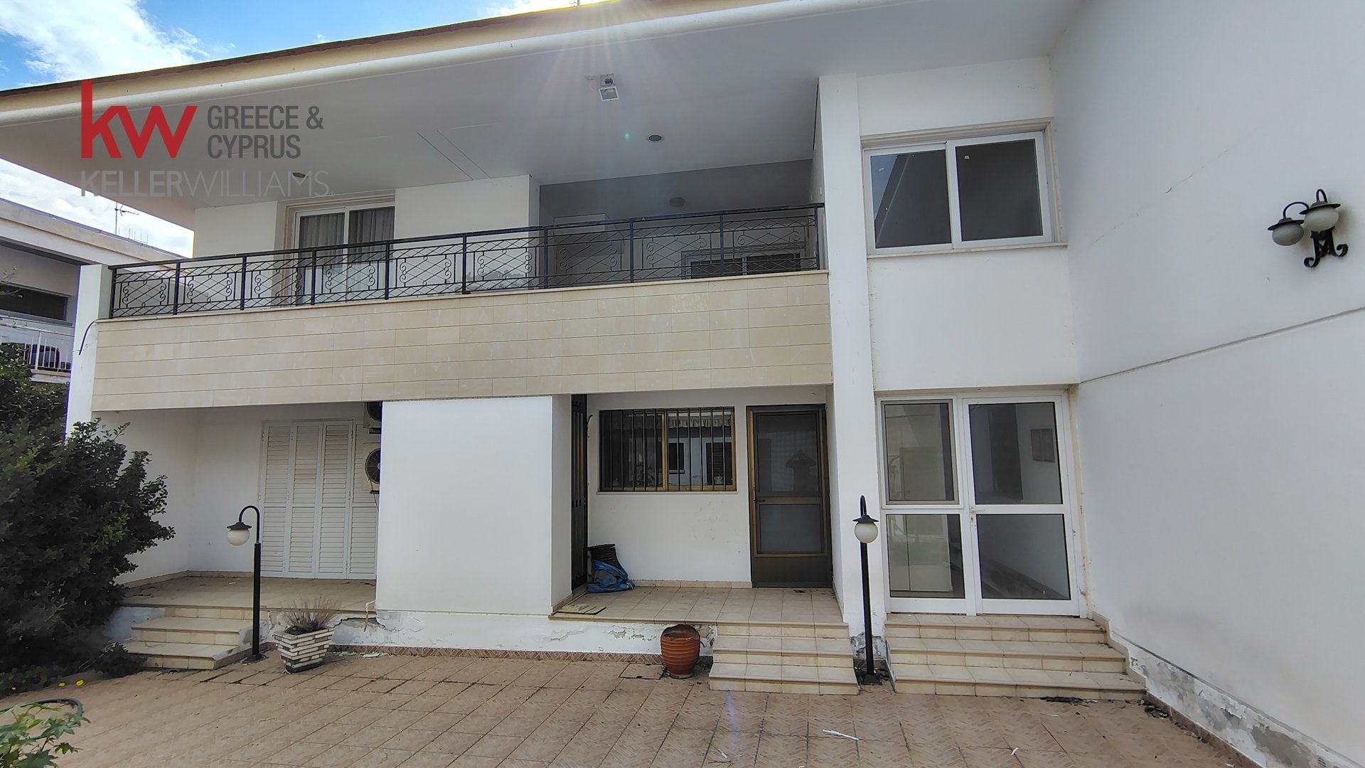 6 bedrooms Townhouse in Aglandjia, Nicosia, Cyprus No. 51051