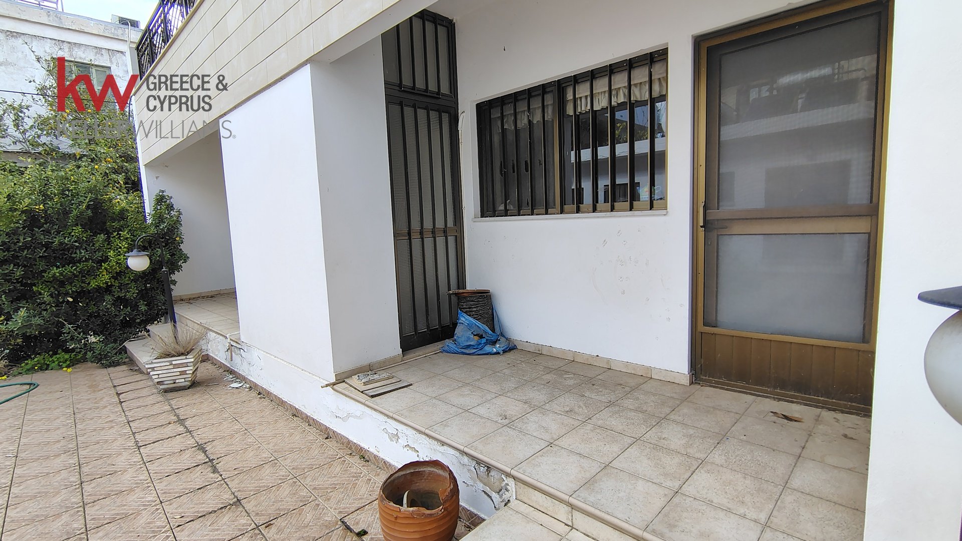 6 bedrooms Townhouse in Aglandjia, Nicosia, Cyprus No. 51051