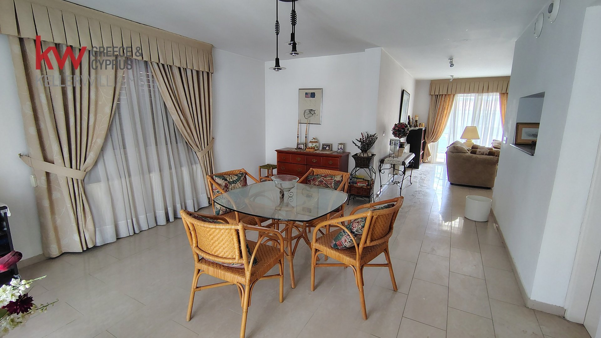 6 bedrooms Townhouse in Aglandjia, Nicosia, Cyprus No. 51051