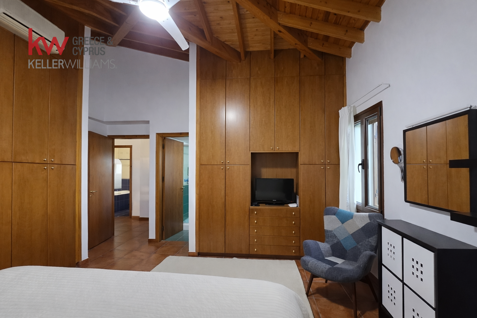 4 bedrooms Townhouse in Nisou, Nicosia, Cyprus No. 51049