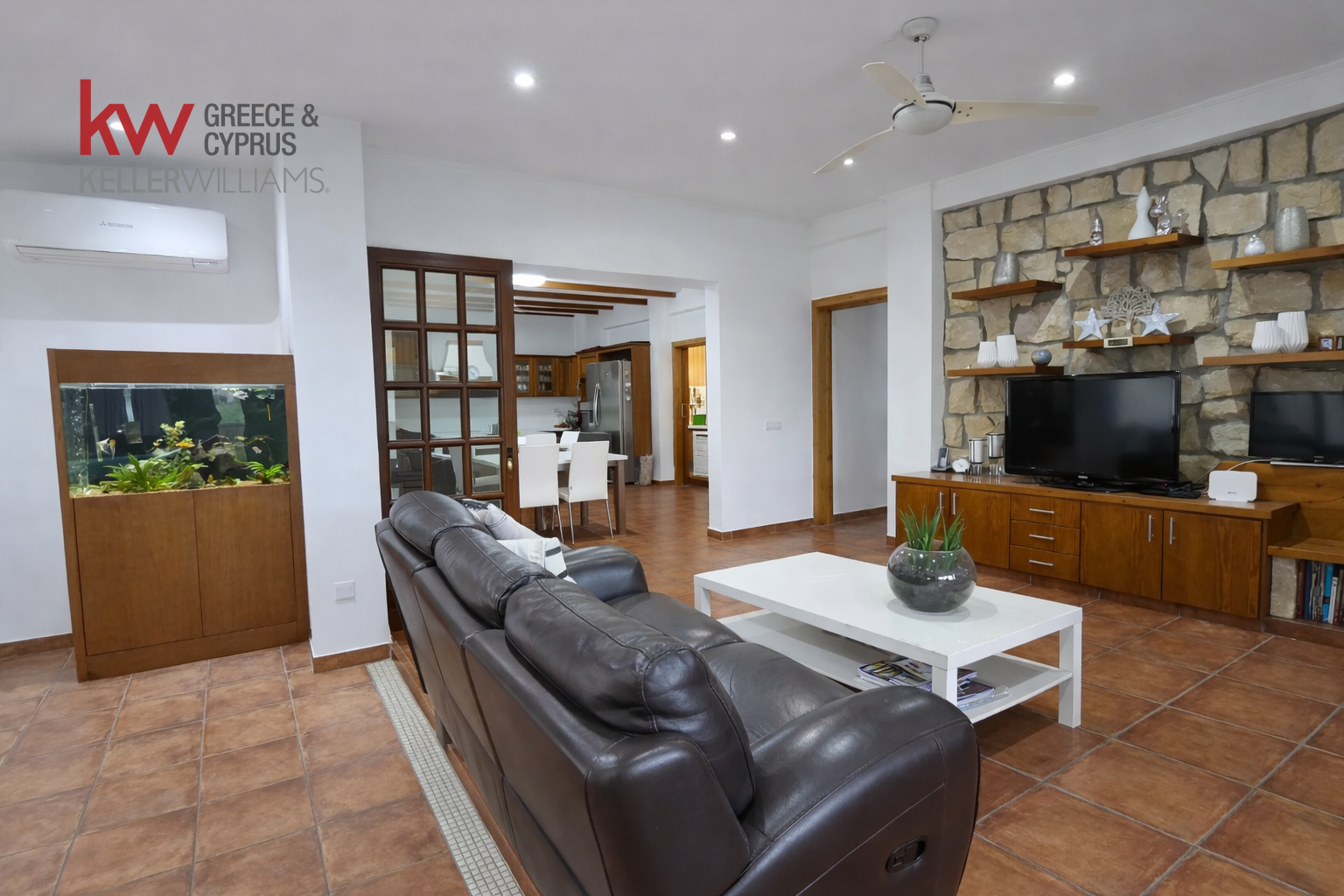 4 bedrooms Townhouse in Nisou, Nicosia, Cyprus No. 51049
