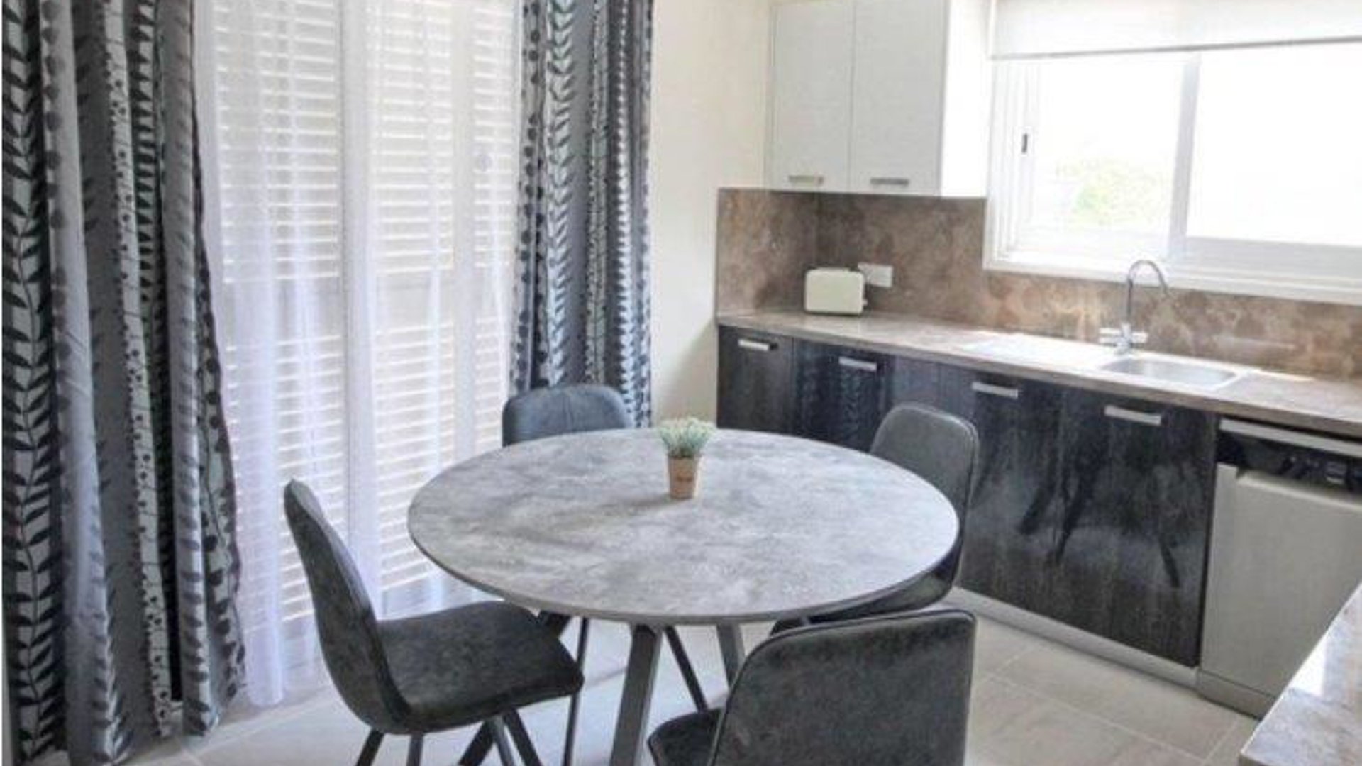 3 bedrooms Villa in Coral Bay, Pegeia, Paphos, Cyprus No. 26026