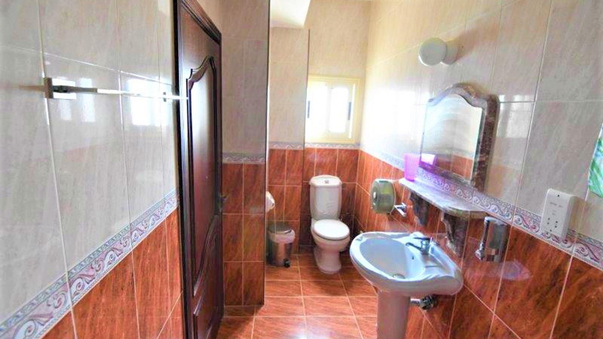 5 bedrooms Villa in Chloraka, Paphos, Cyprus No. 26027