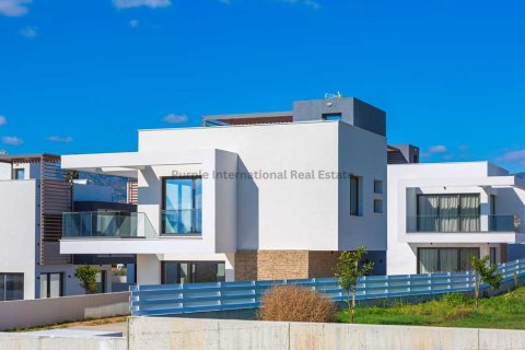 Вилла с 3 спальнями в Пиргос, Лимасол, № 39278 5