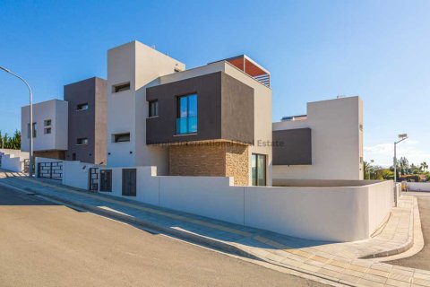 Вилла с 3 спальнями в Пиргос, Лимасол, № 39278 10