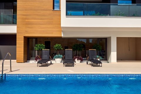 3 bedrooms Apartment in Potamos tis Germasogeias, Germasogeia, Limassol,  No. 39275 2