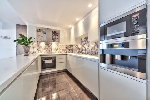 2 bedrooms Apartment in Paphos, No. 39279 2