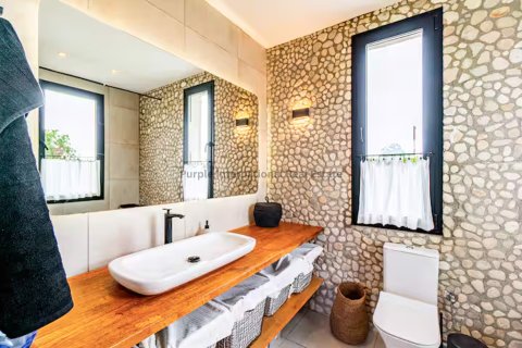 5 bedrooms Villa in Tsada, Paphos,  No. 39274 12