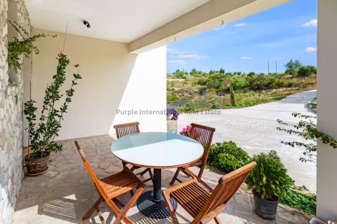 5 bedrooms Villa in Tsada, Paphos,  No. 39274 7