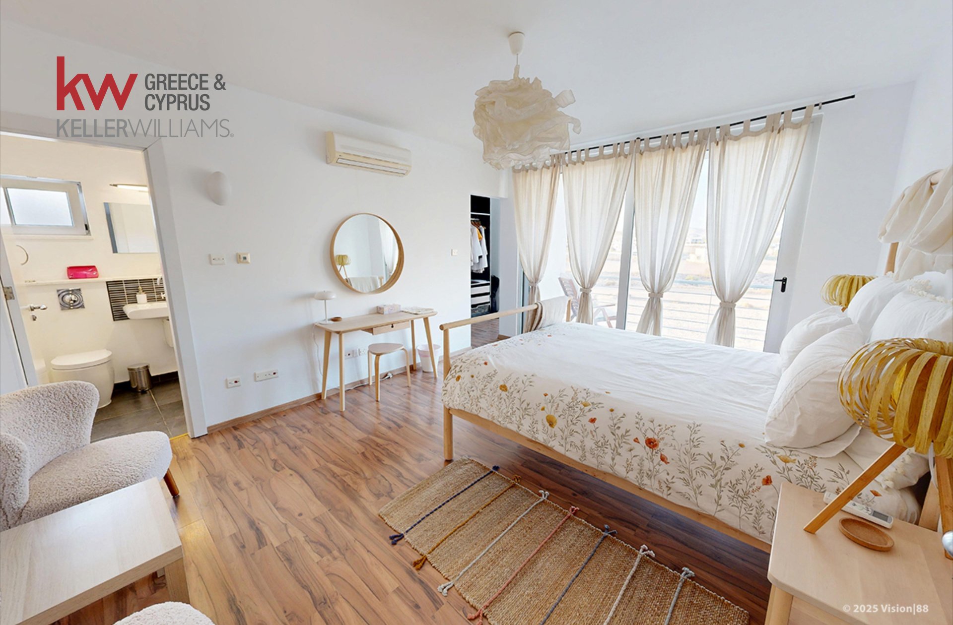 5 dormitorios Villa en Larnaka, Chipre No. 39590