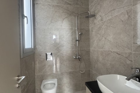 2 bedrooms Apartment in Larnaca, Larnaka,  No. 39594 5