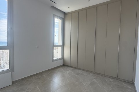 2 bedrooms Apartment in Larnaca, Larnaka,  No. 39594 4