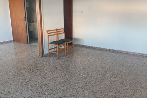 3 bedrooms Apartment in Larnaca, Larnaka,  No. 39589 3