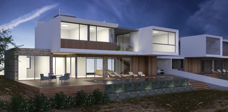 4 bedrooms Villa in Pegeia, Paphos,  No. 7777