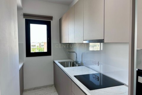 2 bedrooms Apartment in Limassol,  No. 55115 8