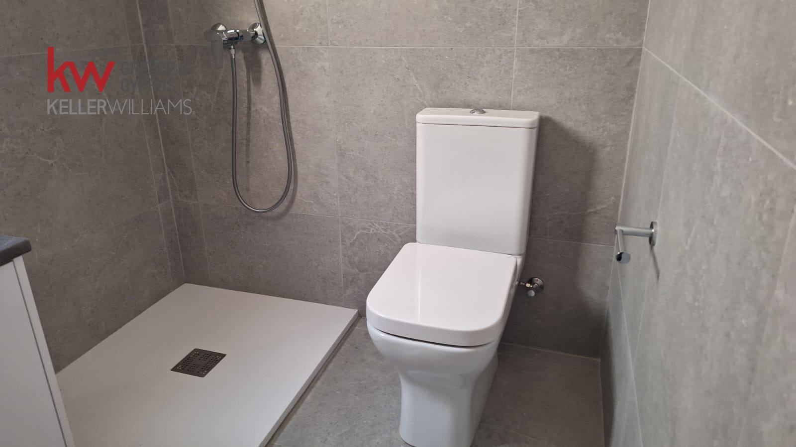 2 chambres Appartement à Larnaca, Larnaka, Chypre No. 40394