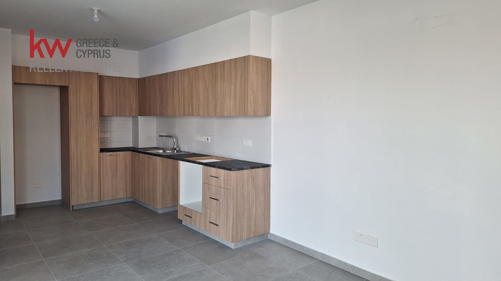 2 chambres Appartement à Larnaca, Larnaka, Chypre No. 40394