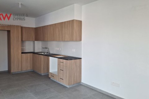 2 bedrooms Apartment in Larnaca, Larnaka,  No. 40392 2
