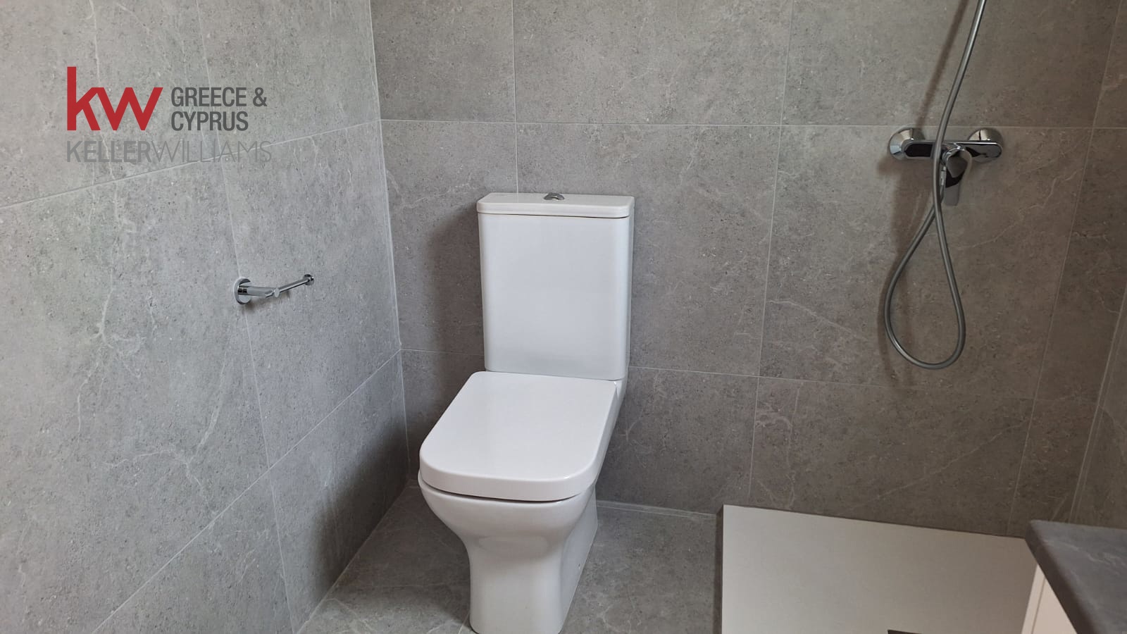 Квартира с 2 спальнями в Ларнака, Кипр № 40393