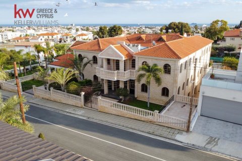 6 chambres Villa à Oroklini, Larnaka,  No. 40395