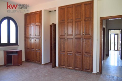 6 chambres Villa à Oroklini, Larnaka,  No. 40395 11
