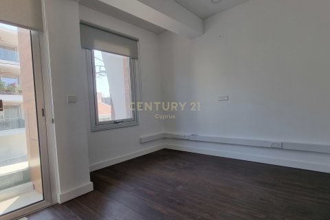 Офис 180м2 в Лимассол, Лимасол,  № 53490 10