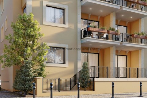 3 bedrooms Apartment in Larnaca, Larnaka,  No. 51173 3