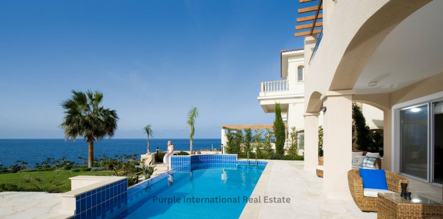 4 bedrooms Villa in Coral Bay, Pegeia, Paphos,  No. 7799