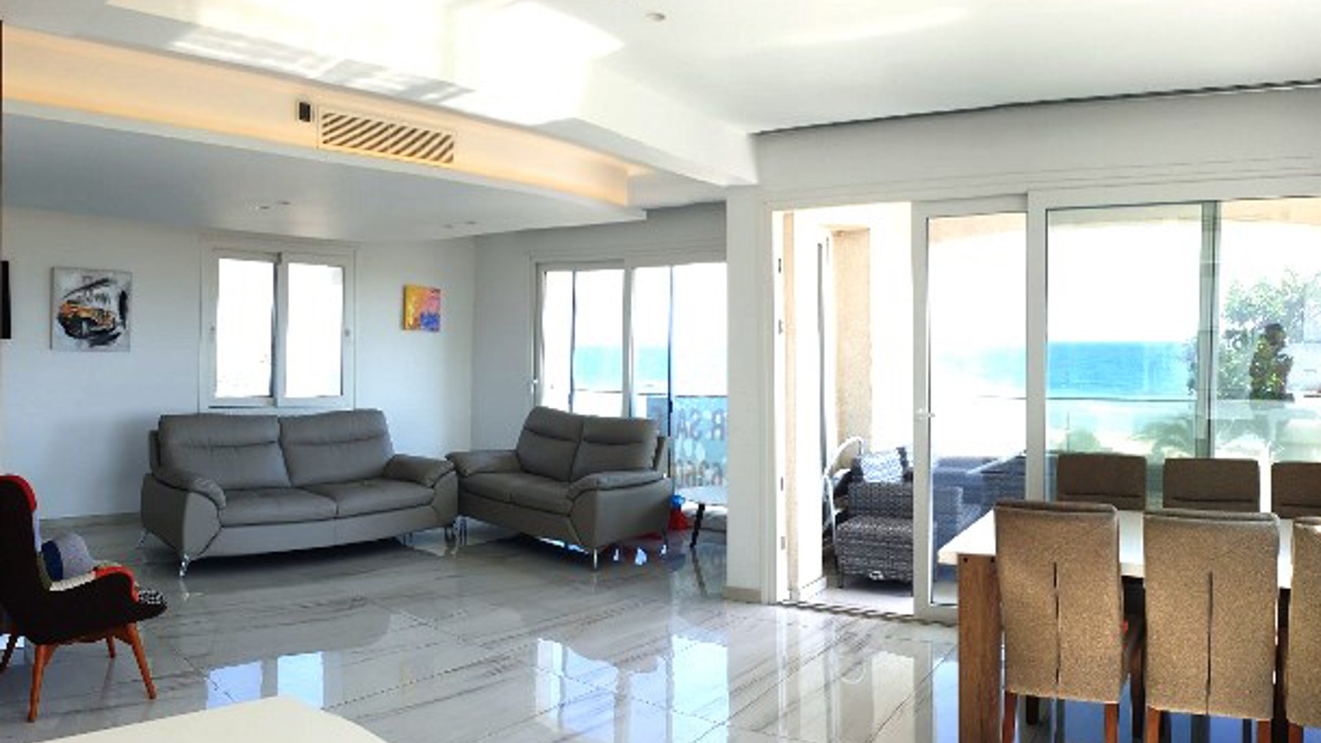 3 bedrooms Apartment in Agios Tychonas, Limassol, Cyprus No. 26114